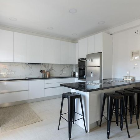 Spacious And Modern Flat For 4 Atenas Exterior foto