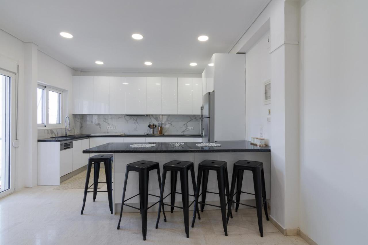 Spacious And Modern Flat For 4 Atenas Exterior foto